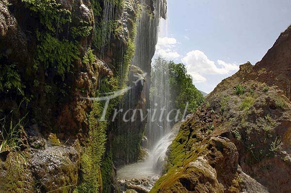 Kharaba Dayirman Waterfall (Asiyab Kharabeh) – Marand