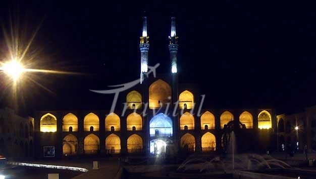 Amir Chakhmaq Square – Yazd