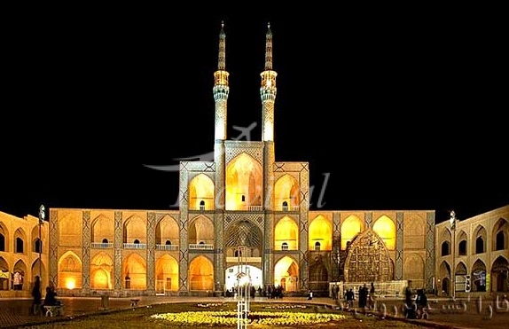 Amir Chakhmaq Square – Yazd
