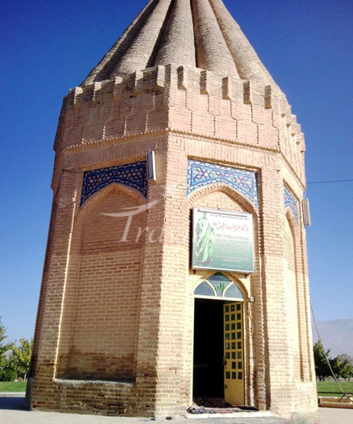 Habaqooq-e-Nabi Mausoleum – Towiserkan