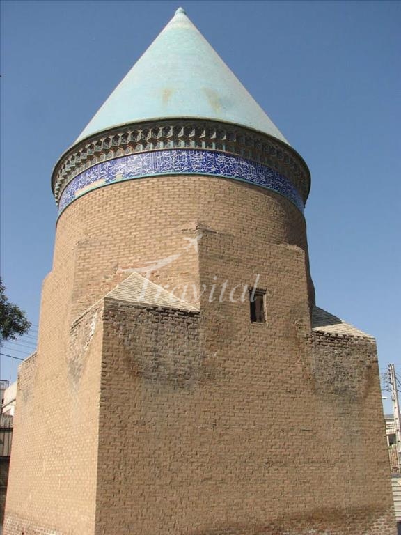 Hamdollah Mostowfi Tomb – Qazvin