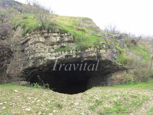 Kamarband and Hotoo Cave – Behshahr