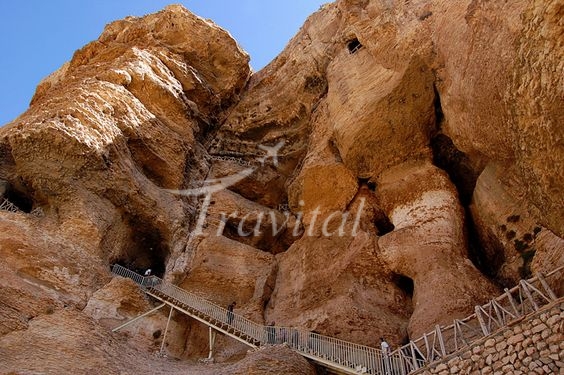 Karaftoo Historical Cave – Saqez