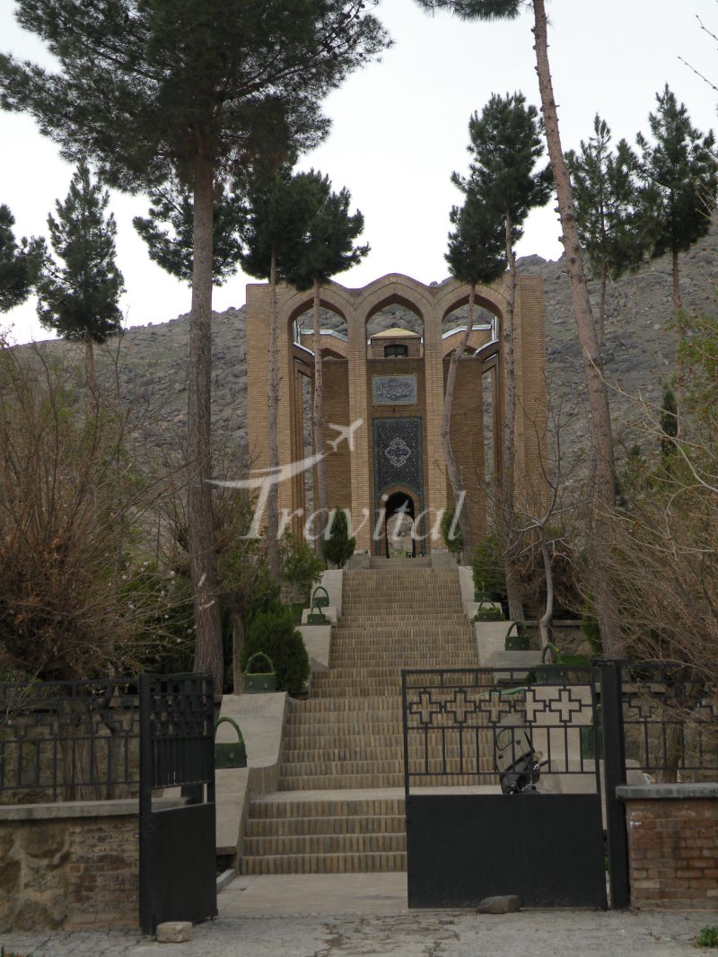 Mir Razieddin Artimany Tomb – Towiserkan