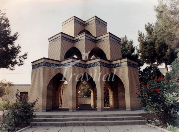 Molana Hossein Kashafi Tomb – Sabzevar