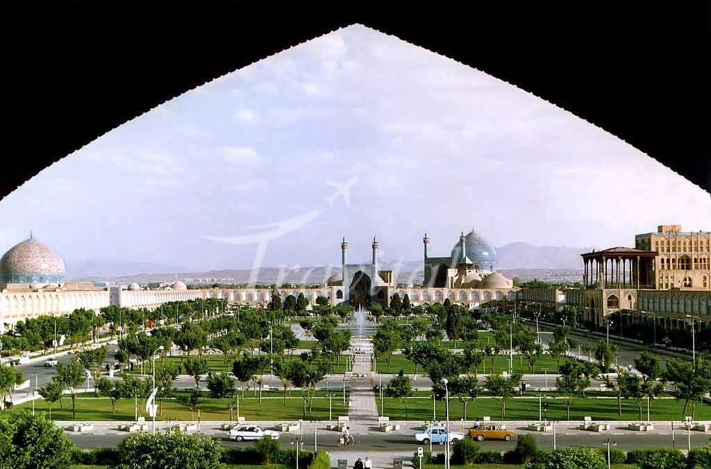 Naqsh-e Jahan Square – Isfahan