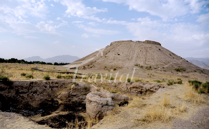 Uzbeki Historical Hill – Nazarabad