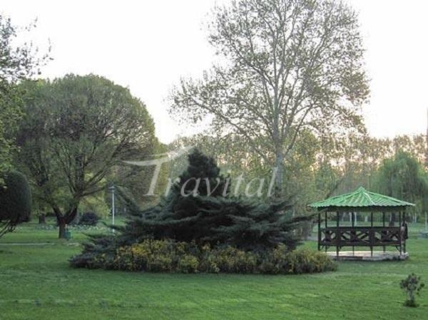 Vardavard Forest Park – Karaj