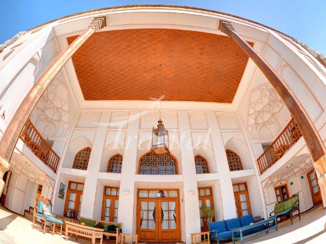 Bekhradi Traditional Hotel – Isfahan
