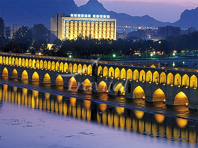 Parsian Kowsar Hotel – Isfahan