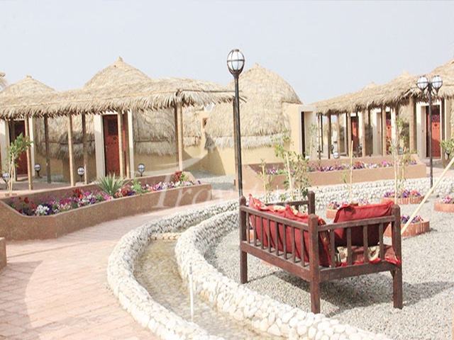 Ghale Ganj Kapari (Hut) Hotel Kerman 2