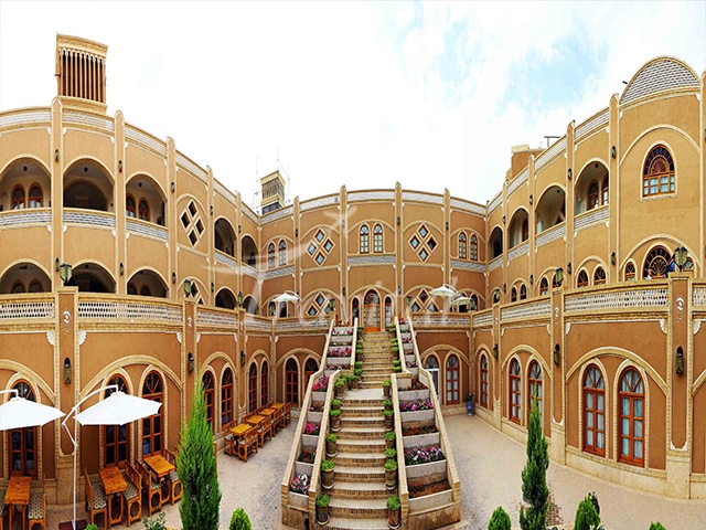 Dad Hotel – Yazd