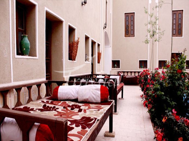 Kourosh Traditional Hotel Yazd 7