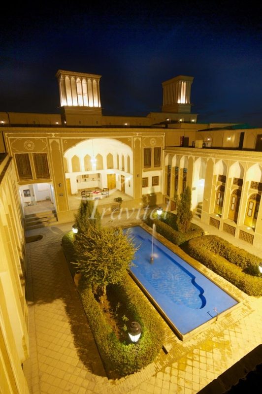 Laleh Hotel – Yazd