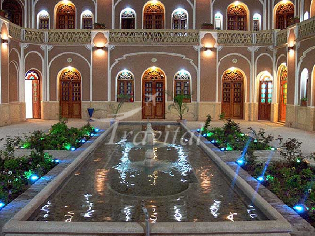 Moshir Hotel Yazd 3