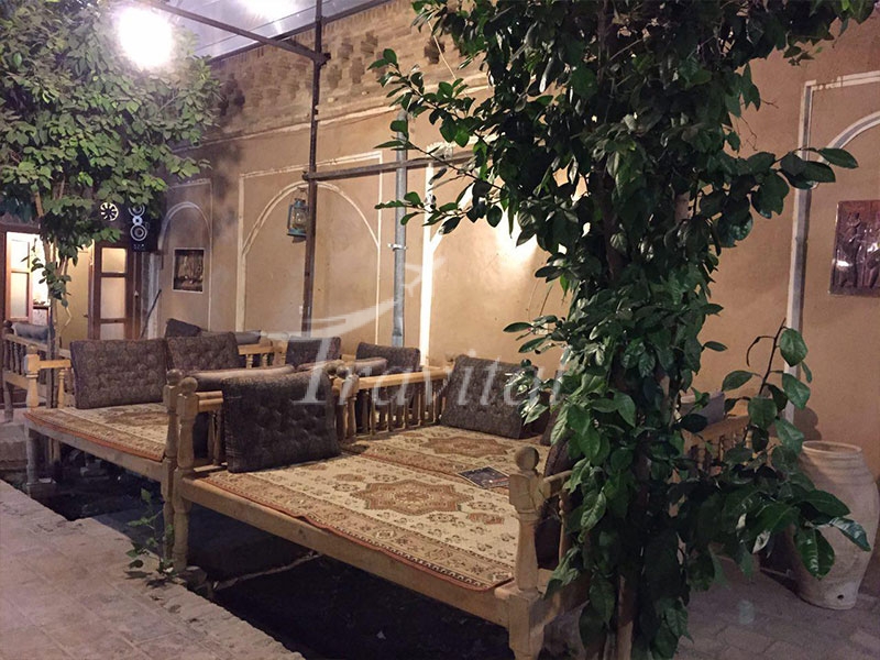 Soroush Traditional Hotel Yazd 2