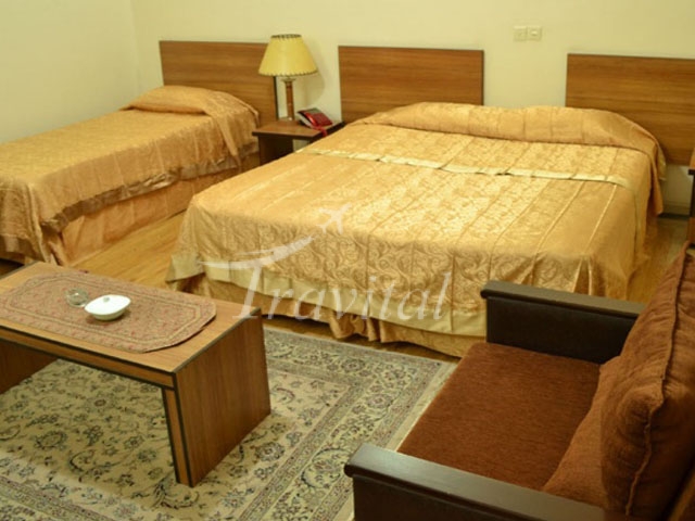Zanbagh Hotel – Yazd