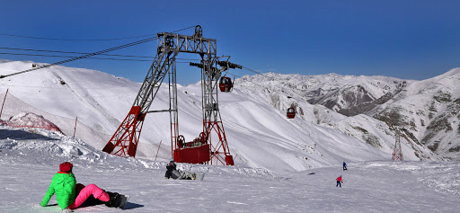 Dizin ski resort