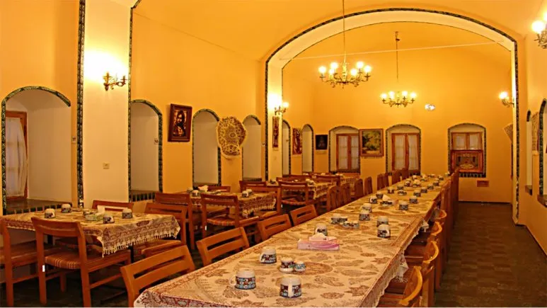 Jahangardi (Tourism) Hotel Naein 4