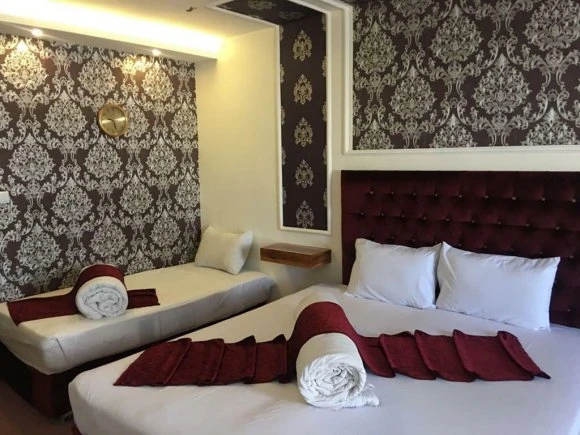 Khavar Hotel Mashhad 7