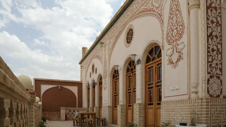 Khademi Traditional Residence Kashan 7