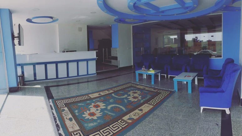 Adineh Apartment Hotel – Qeshm