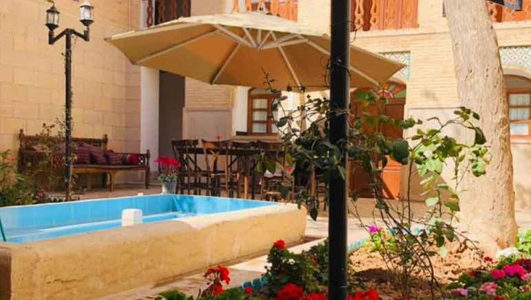 Gheysariyeh Traditional Residence Shiraz 7