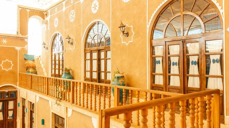 Firoozeh Hotel Yazd 8