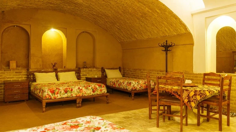 Khaneh Se Nik Ecolodge Yazd 8