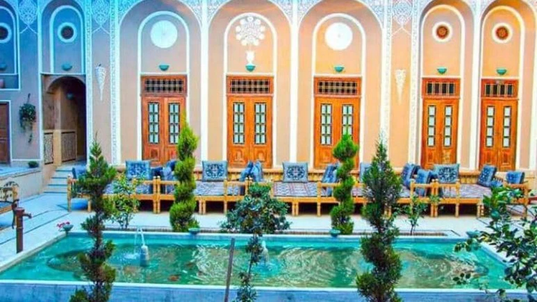Darbar Hotel – Yazd